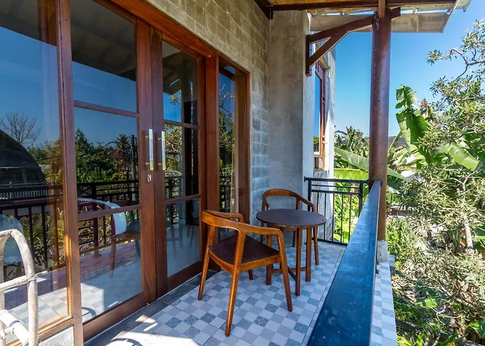 Bed & Breakfast Araya 3*